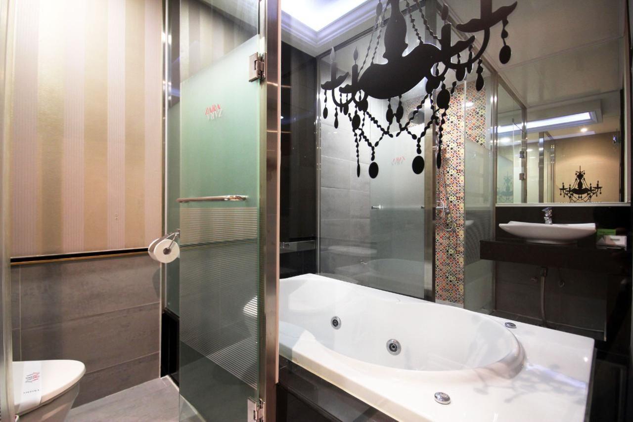 Hotel Zara Changwon Bagian luar foto