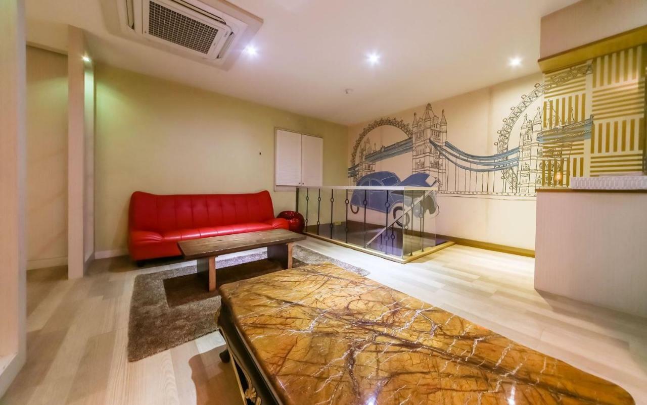 Hotel Zara Changwon Bagian luar foto